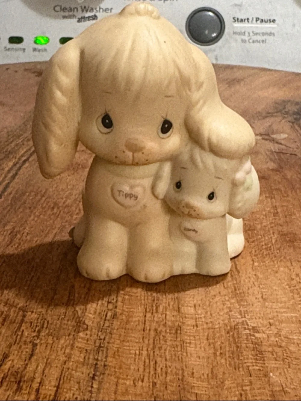 Precious Moments Cream Tippy Puppy Pair Figurine